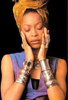 erykahbadu022.jpg