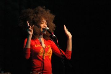 erykahbadu051.jpg