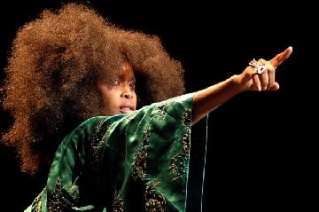 erykahbadu056.jpg