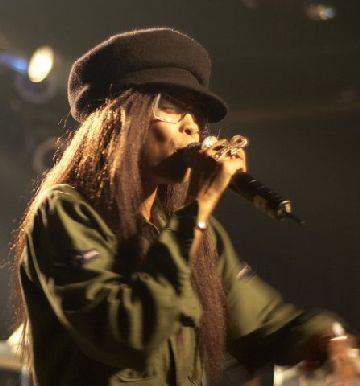 erykahbadu074.jpg